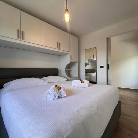 Διαμέρισμα La Casa In Pietra, In Front Of Motorway, Perfect For Road Trips, With Private Parking Ραπάλο